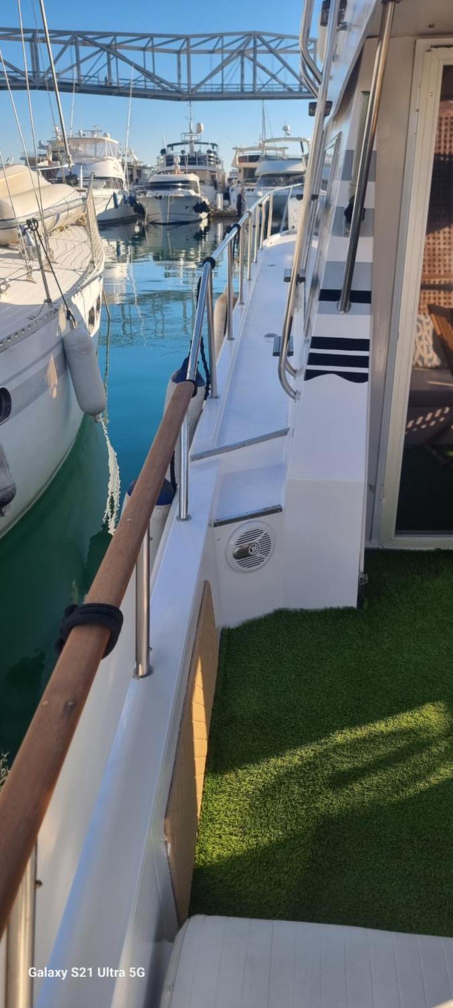 Beautiful And Comfy Boat In With Boat Tour Option Hotel na wodzie Barcelona